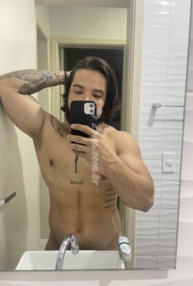 Garoto de programa de Varzea Grande Rick