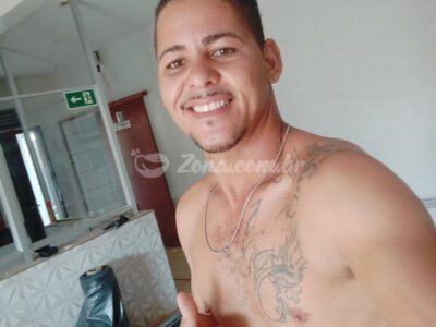 Foto de capa do garoto de programa Brown
